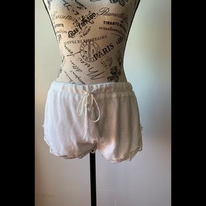 Nature Rose Shorts